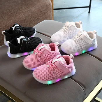 Los niños del LED Iluminado Bebé Zapatillas de deporte Luminoso Zapatos de Niño Niños Niñas Zapatos Casuales de Pisos de Malla Transpirable Niños Zapatillas de deporte Infantil
