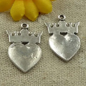 Barco gratuito a 138 piezas de plata tibetana de la corona del corazón de Ganchillo Reina encantos 26x18mm #4619