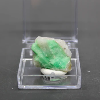 Natural verde esmeralda minerales gema-grado cristal de muestras de piedras y cristales de cuarzo crystalsbox tamaño de 3.4 cm