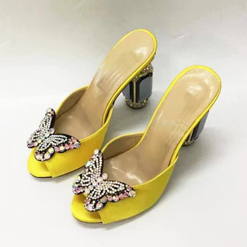 Sexy sandalias de las mujeres de cristal de la mariposa nudo de la decoración de diamantes de zapatos de tacón alto rhinestone vestido de zapatillas de verano de las señoras zapatos de la boda