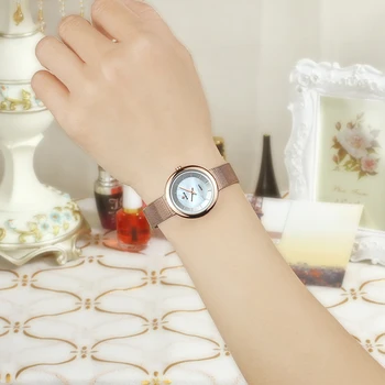 WWOOR de la Moda Ultra Delgado Relojes Para las Mujeres de Malla de Acero Correa de Reloj de Cuarzo Reloj Femenino Pequeña Rosa de oro Casual Pulsera Reloj de Pulsera
