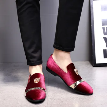 Europea de los hombres del estilo de la boda zapatos de caballero clásico de negocio de zapatos mate zapatos de cuero para hombres Tigre de oro hebilla de zapatos casual