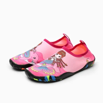 2020 Nuevas Muchachas de los Niños de dibujos animados de Zapatos de Agua al aire libre de Beach Boys Zapatos de Espesor Inferior antideslizante Suave Descalzo de Natación de Niños Zapatos