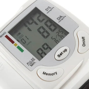 Automático Pantalla Digital LCD de Muñeca Monitor de Presión Arterial Latido del Corazón de la Tasa de Pulsos del Medidor Medida Tonómetro Esfigmomanómetro Blanco