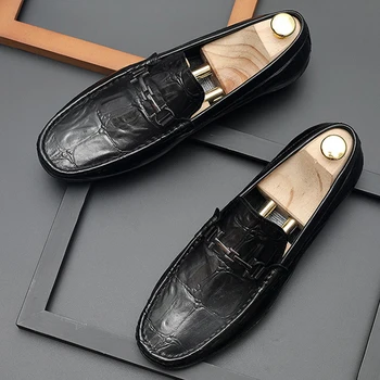 Los hombres de cuero de verano casual zapatos zapatillas de deporte masculino Zapatos mocasines de hombres 2020 Deslizamiento Sobre el negro de los hombres de cuero genuino zapatos