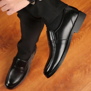 Negro Para Hombre De La Boda Mocasines De Hombres De Negocios Zapatos De Cuero De Zapatos Formales De Los Hombres De La Oficina De Oxford Zapatos De Zapatos De Vestir Para Hombre 556