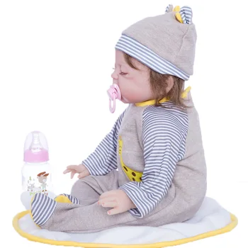La princesa Anna de 22 pulgadas 55 cm de la muñeca reborn silicona bebé reborn dolls realista de los juguetes de cumpleaños regalo de Navidad a los niños de la muñeca de regalo