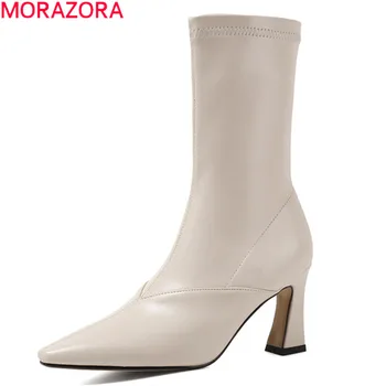 MORAZORA 2020 Gran tamaño 33-43 mujeres botas gruesos tacones punta del dedo del pie zapatos de las señoras de la temporada otoño-invierno de color sólido de tobillo botas