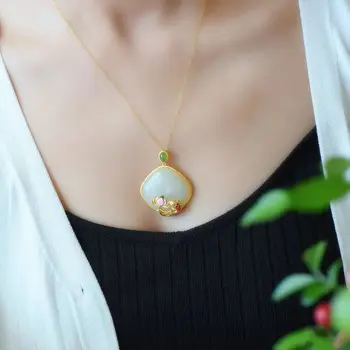 Natural de hetian visita a jade blanco Koi Colgante, Collar de estilo Chino retro geométrica de lotus elegante creativo de las mujeres de la joyería
