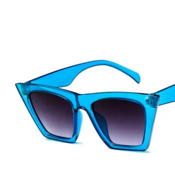 2020 nueva marca de gafas de sol de la Plaza de gafas Personalizadas ojos de gato de colores de gafas de sol de tendencia versátil de gafas de sol uv400 d110