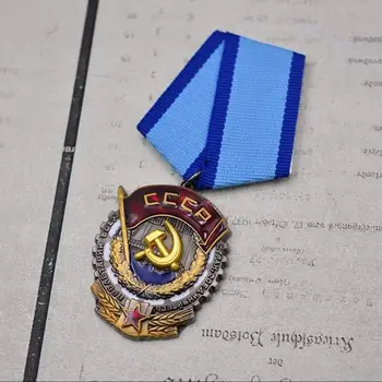 Chapado en oro de Stalin Estrella de Oro Medalla de ruso de la II Guerra Mundial la URSS Soviética de Cinco estrellas de la Medalla de la mano de obra con Alfileres CCCP Insignia