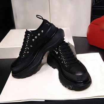 La plataforma de daddy zapatos femeninos de la plataforma de negro dedo del pie redondo de encaje hasta los remaches metálicos de alta punk zapatos otoño cusual zapatos de lona de las mujeres