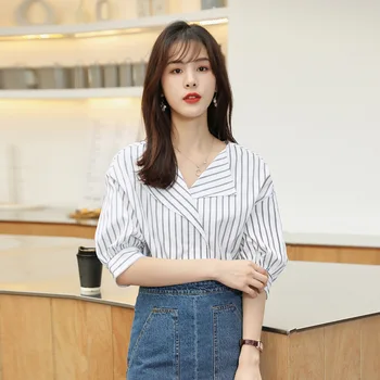 Linterna de la manga de la camisa de mujer de verano de 2020 nuevo coreano casual rayas de manga corta camisa suelta la parte superior
