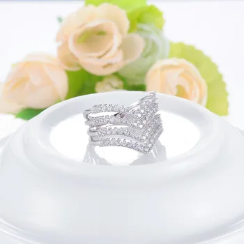 2021 Verano nuevo 3A circón anillo exquisito y elegante caliente de la joyería Fina joyería de Auténticos Cristales De Swarovskis de las mujeres del anillo