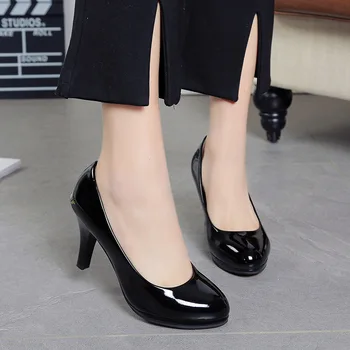 Dedo del pie redondo de Cuero de Patente de Fiesta de la Boda Zapatos de Mujer de Gran Tamaño 42 Mujeres Delgadas Zapatos de Tacón de 8 cm de Tacones de las Señoras zapatos de tacón