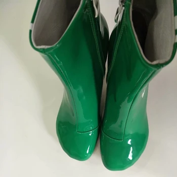2019 Más Ligero Talón Verde De Tobillo Botas De Mujer Punta Redonda De Metal Con Botas De Tacón Alto De Las Mujeres De La Moda De Zapatos De La Pista