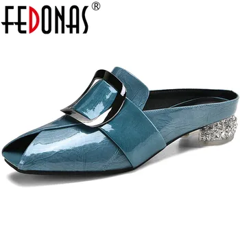 FEDONAS de la Moda de la Decoración del Metal de las Mujeres Sandalias de Cuero Genuino de punta Abierta Gruesa Tacón Bombas Trabajo Informal nuevos Zapatos Mujer