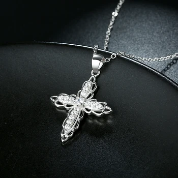LEKANI de la Plata Esterlina 925 Colgante de Collar Romántico Incrustada con Diamantes en Forma de Flor de la Cruz de la Moda Creyente del Collar de la Joyería Fina
