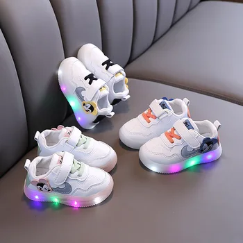 Disney Niños Brillantes Zapatos de los Niños LED de Zapatillas de deporte Con la Luz de las Niñas Chaussure Enfant de Mickey Mouse Casual Bebé Zapatos de los Niños De 1-6 Años