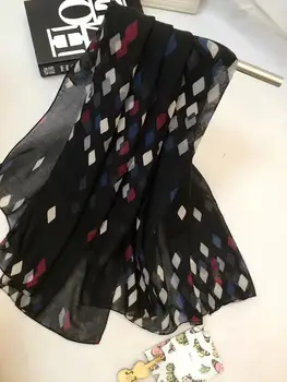 2020 De La Moda Nueva Viscosa Rombo De Impresión Bufanda Chalina Las Mujeres De La Geometría De La Playa Musulmán Envuelve Bufandas Hiyab 7 Colores El Envío Libre