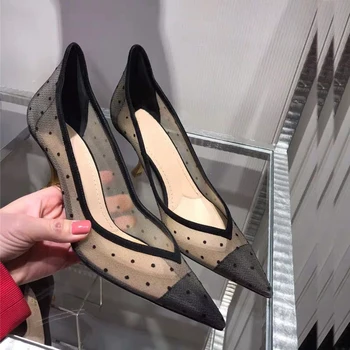 Polka Dot Gatito Tacones de las Mujeres de las Bombas de Lujo de la Marca del Diseñador de Malla zapatos de Tacón Alto Zapatos de Mujer de 6cm de Oro Tacones Punta del Dedo del pie zapatos de Encaje Zapatos