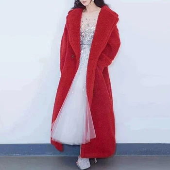 TWOTWINSTYLE Casual Faux Fur Coat Para las Mujeres de Solapa de Manga Larga Sólido Rojo de lana de cordero Abrigos de Mujer de Moda de Ropa Nueva 2020 Invierno
