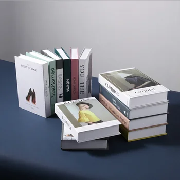 Pack de 8 de Falsos Libros de Decoración Para el Hogar Decorativos Libros Modernos de Simulación de la Moda de Imitación de Libro de Lujo de la Decoración del Hogar Modelo de Club Hotel