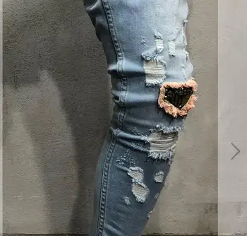 Moda Masculina agujero insignia del bordado del dril de algodón pantalones pantalones de los Hombres de la ropa de hip-hop flaco Casual pantalones Vaqueros Parche
