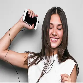 2020 Alta Calidad Universal En la Oreja los Cable de los Auriculares Bajo Pesado Sonido de la Música Estéreo de 3,5 mm Jack de Auriculares para Smartphone, Reproductor de MP3
