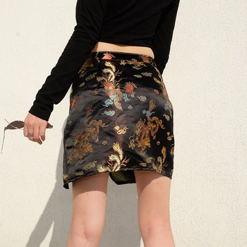 Sweetown Dragón Impresión Faldas Para Mujer De Estilo Chino Faldas Mujer Moda 2018 Moda Sexy Split Altura De La Cintura Una Línea De Mini Falda De Otoño