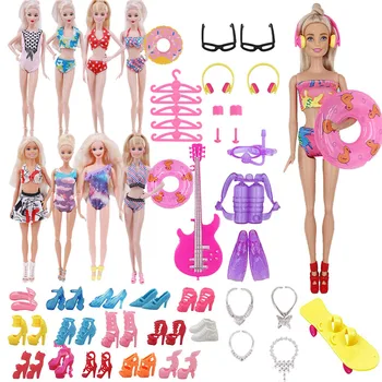 40Pcs Barbies Accesorios=2Swim Anillos+2Headset+1Guitar+2Roller Skate+2Glasses+2Bracelets+2Earrings+10Shoes+5Swimsuits+5Hangers