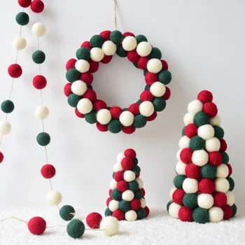Xmax Adornos COMPLEMENTOS de Fieltro de Lana Mini Árbol de Navidad, Decoración de Mesa, Decoración de ovillo de Lana Cadena Corona de Navidad Ornamento QW246