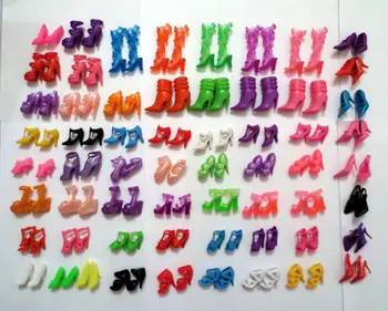 60 Pares/set de la Moda de los Tacones de las Sandalias Zapatos de Muñeca Para Muñecas Barbie Vestido de Traje un Montón de Diseños de Regalo de Navidad Para Niña de Juguete de Alta Calidad