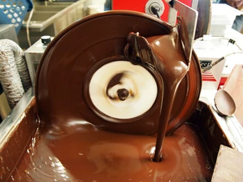30KG/60KG cobertura de Chocolate de la Máquina de la cobertura de Chocolate la Difusión de Bañadora de Fabricante de la Máquina para el Bizcocho de Galletas de Oblea