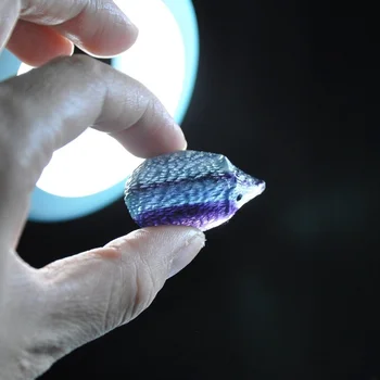 1pc Natural Tallado Azul Fluorita Erizo de Cuarzo de pulir Piedra de Cristal de Sanación Reiki Cristales de la Colección de Charms