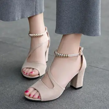 La moda de boca de pez hueco Romano sandalias de tacón grueso de la perla zapatos de tacón alto de las mujeres del verano de las mujeres sandalias