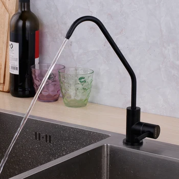 Negro filtro de agua de grifo de agua potable de colores de la cocina a beber de los grifos de ha conector