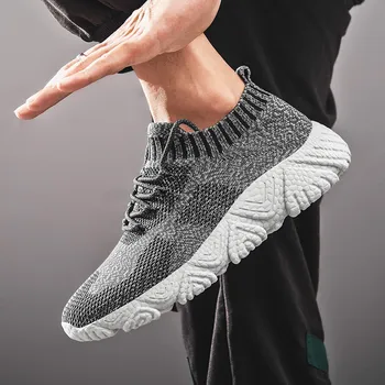 2020 Nuevo de la Moda Clásica de Alta calidad Ligero de tamaño más casual zapatillas de deporte para la par de los modelos de los hombres casual zapatos Zapatos De Hombre