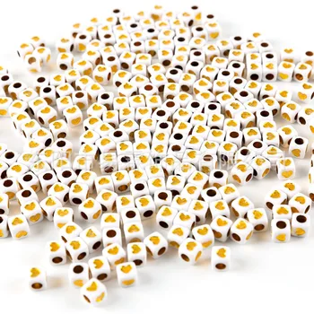 Nuevo Color Oro Cubo de Acrílico de Corazón Perlas de 6mm 7mm Cuadrado de Plástico DIY de la joyería de la Pulsera del Collar Espaciador Material de partida Adornos